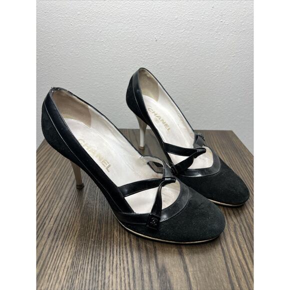 CHANEL Shoes - CHANEL COCO Chanel Classic 2 Tone Mary Jane Stilettos Heels Womens EU 37.5 7.5